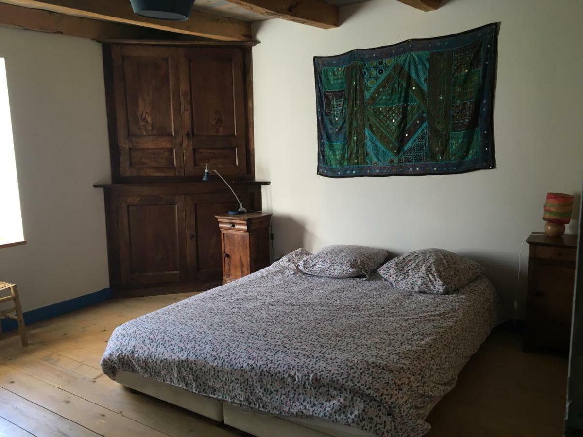 Chambres D'Hotes Des Deux Lacs Ceyzerieu Exterior foto